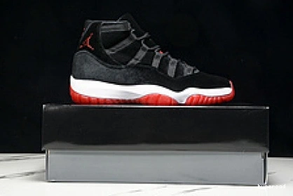 Hyperoad Air Velvet” “Bred 11 Jordan 0709